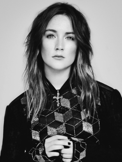 saoirseronanworld:  Saoirse Ronan photographed by Stefan Khoo for Wonderland Magazine