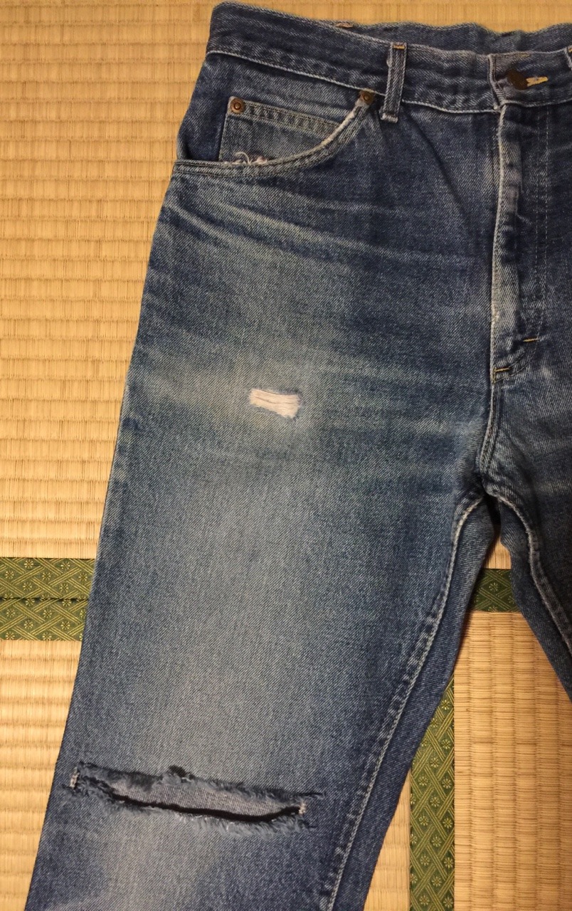 お裁縫素人が挑む ミシンを使わないデニムのリペアを 短時間で簡単に やってみました Feelin Good お裁縫素人が挑む ミシンを使わないデニムのリペアを 短時間で簡単に やってみました Feelin Good
