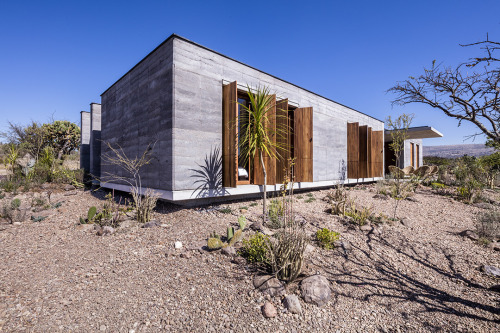 Casa Candelaria / Cherem arquitectos