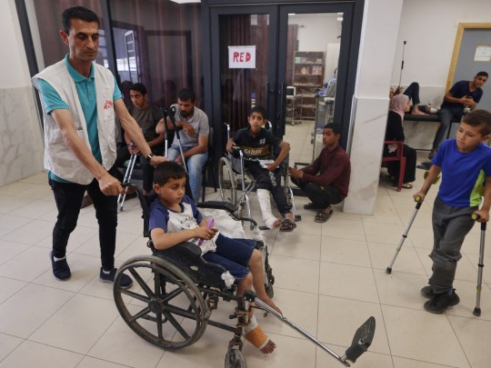 Hospitals in south Gaza running out of fuel, WHO warns