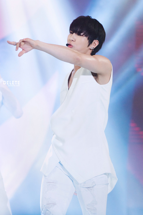 prince-taekwoon:do not edit | © Delete