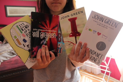 itsanguhla:  my books :s 