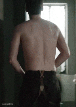 nkdndfms:  Tom Riley 