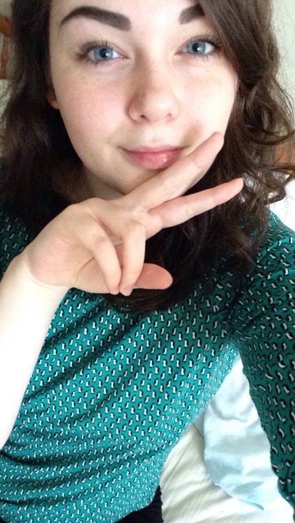 lilspirit:  cute binch