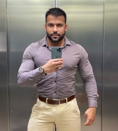 THE JUICY LATIN COCKS