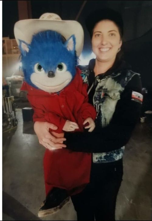 bumbleberry-blogs: aawesomepenguin:  CHECK OUT THESE PHOTOS FROM THE PRODUCTION OF THE SONIC MOVIE! These are the Sonic stand-ins that were used in the filming as a reference for the actors so they would know at what spot Sonic would be.   