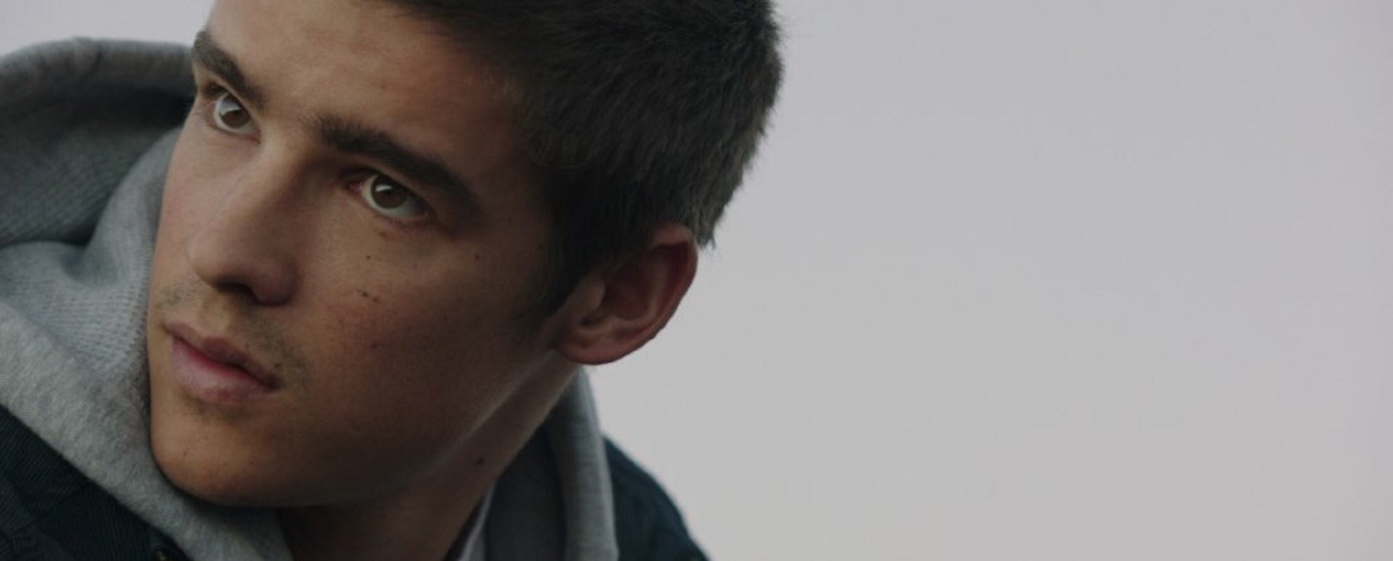 theendoftheblock:  Brenton Thwaites 