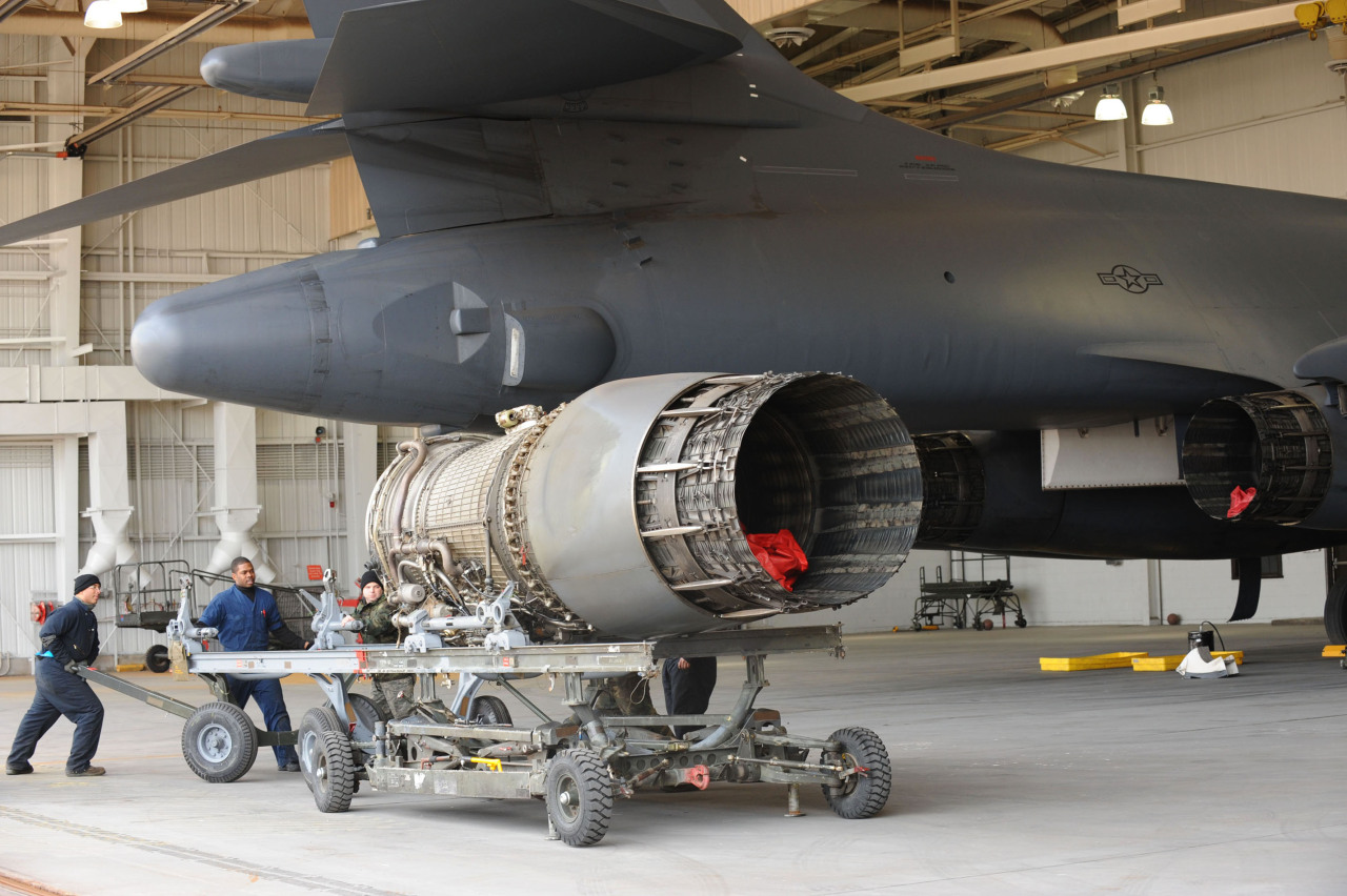 rocketumbl:  B-1B 