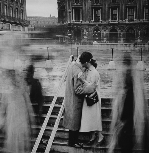 staypulp:  “I don’t photograph life as it is, but life as I would like it to be.”   Robert Doisneau