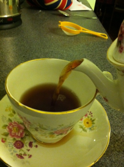 spookydragonfire:Fancy loose leaf tea tonight.