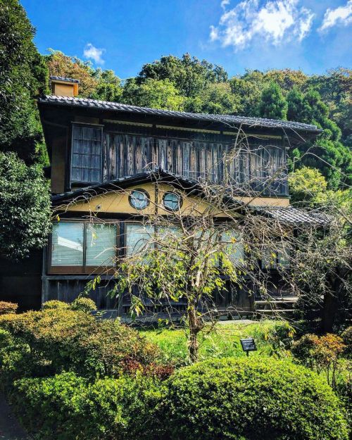 旧脇村邸（蘆花記念公園） / Former Wakimura-tei Residence Garden, Zushi, Kanagawa 文豪 #徳冨蘆花 ゆかりの公園の一角に残る和洋折衷の近代別荘建