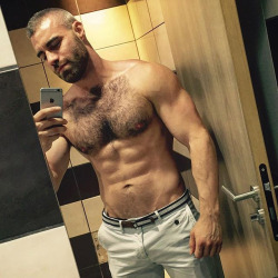 Follow my two hairy men blogs:http://sambrcln.tumblr.comhttp://hairysex.tumblr.com