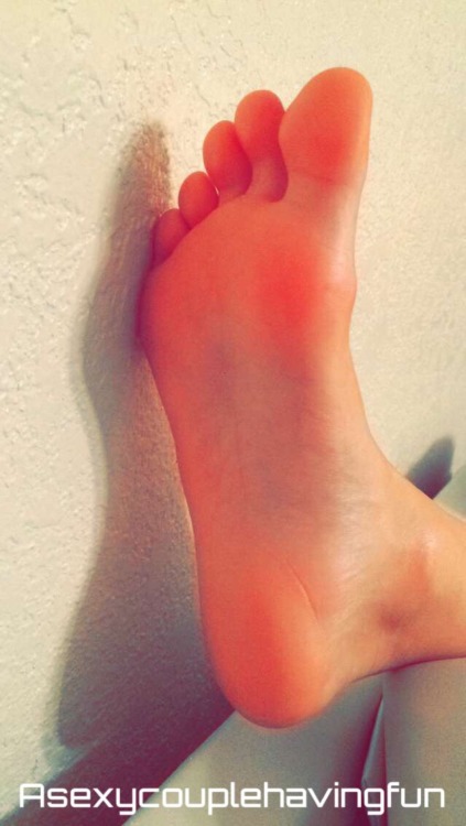 asexycouplehavingfun:Some feet pics from this weekend. @asexycouplehavingfun