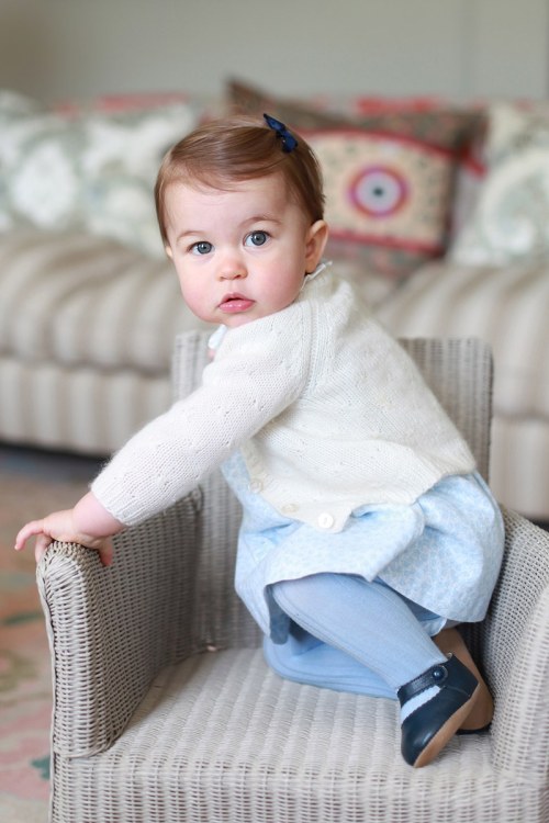 Princess Charlotte birthday Royals.Fonte : www.vanityfair.com via tinamotta.tumblr.com