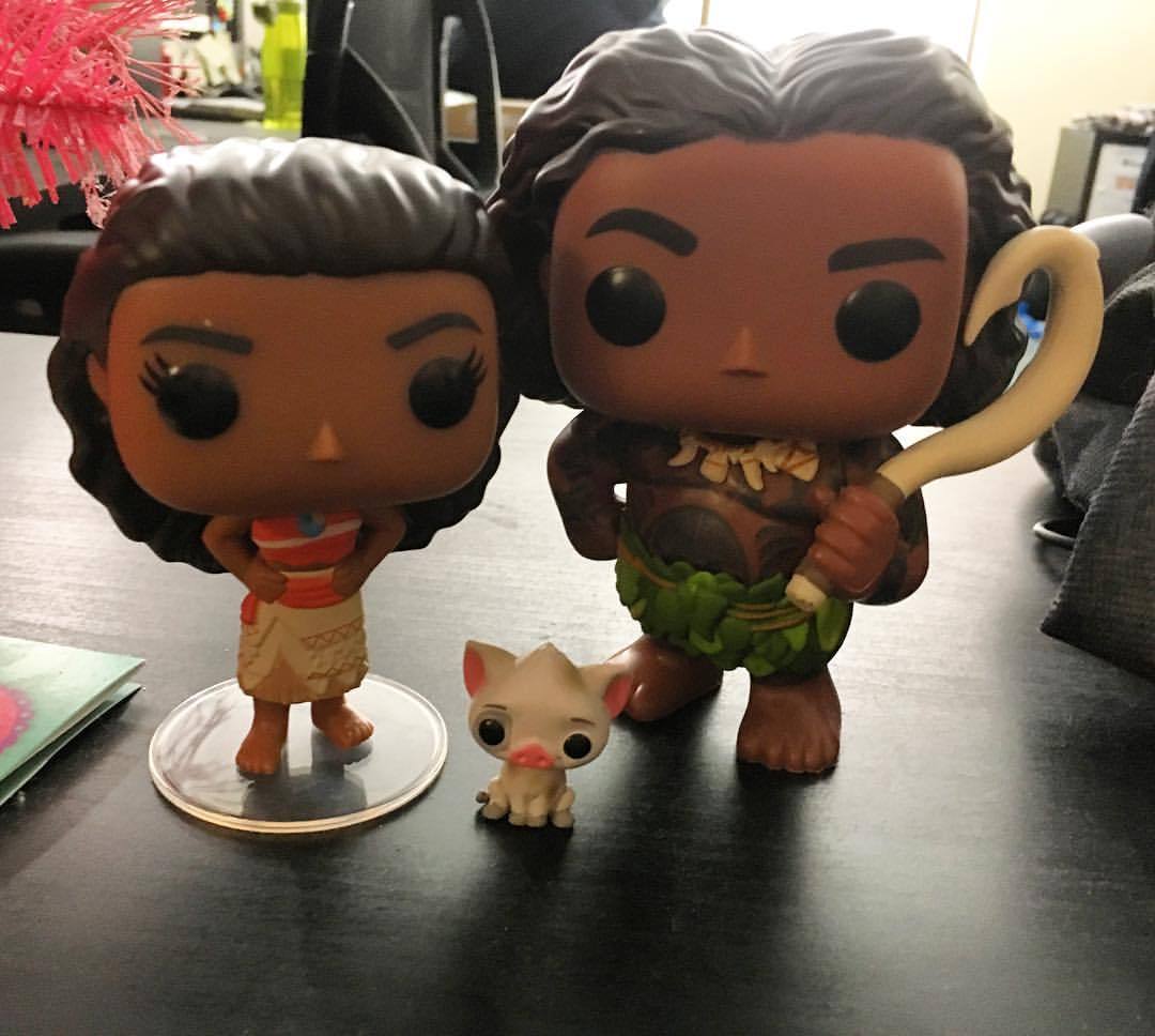 christieanne:Finally got my hands on Moana thanks to Allie!! (Now if only Heihei
