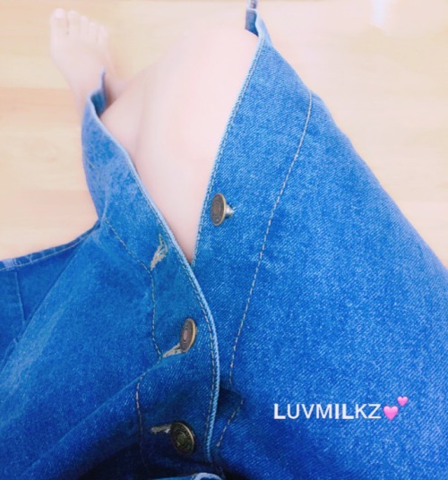 luvmilkz: alley-cat01: luvmilkz: 티팬티에 노브라로 밤마실 나가는 건 어때요? 저 슈퍼다녀옵니다!! 노팬티에 노브라로 밤마실 나갔다가 큰일날지도 몰라요~ 