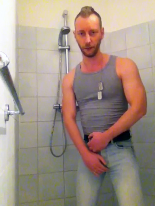 beuker71:  pissinghispants:  This bad-ass stud is so fucking hot!!! Check out his amazing tumblr and his piss-soaked xtube: http://beuker71.tumblr.com/ http://www.xtube.com/community/profile.php?user=beuker71 Seeing this hunk take a hot piss in his tight