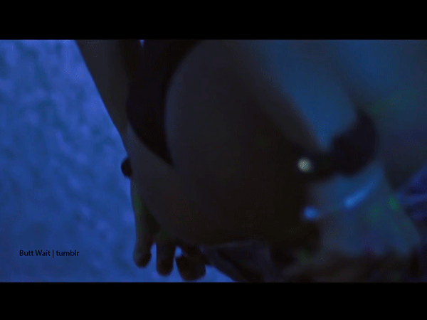 butt-wait:  Kseniya Bozhenko http://butt-wait.tumblr.com/