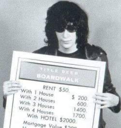 mrs-joey-ramone: would you trust this man