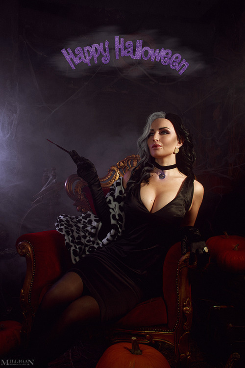 Halloween Witcherart by Nastya KulakovskayaCandy as YenneferAnna as CiriTorie as Trissphoto by me