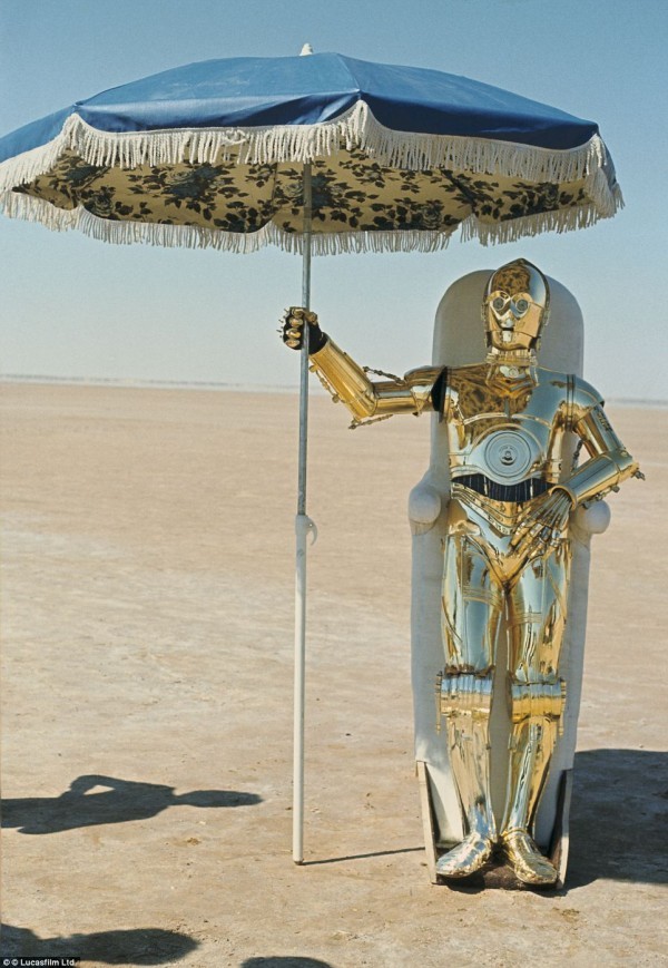 gameraboy:  Some behind the scenes photos from the Star Wars movies, released by