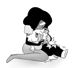 gemobsession:  I’m currently ill and can’t even get out of my bed or move properly, but drawing shippy Gamethyst art always works. I should get some rest. The fever comes back but I’ve been sleeping for almost 2 days nonstop and it’s boring to