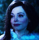 Rose McGowan guest stars as young Cora in Once Upon a Time season 2 episode 16, “The Miller’s Daught