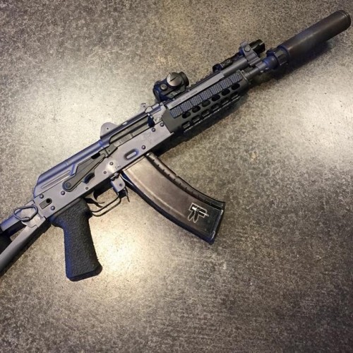 swimming-in-flames:  Finalized.  AKS-74URD #hsp #haleystrategic #rifledynamics #surefire #aimpoint