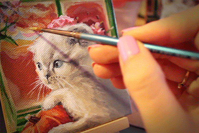saralucasi:  Meredith and Olivia taylorswift; autumnal cats Two 10 x 10 cm acrylic