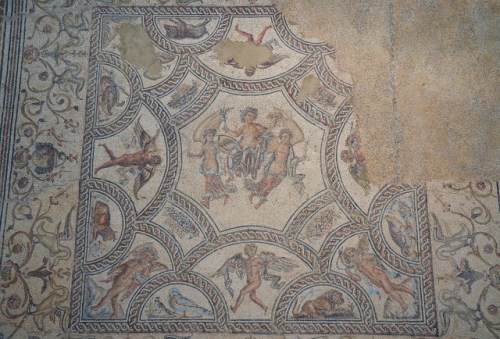 ahencyclopedia: MOSAICS OF SPAIN’S ROMAN BAETICA ROUTE: Carmona and Ejica ON a recent trip to 