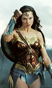 dianadethemyscira: Diana + her armour in the DCEU.