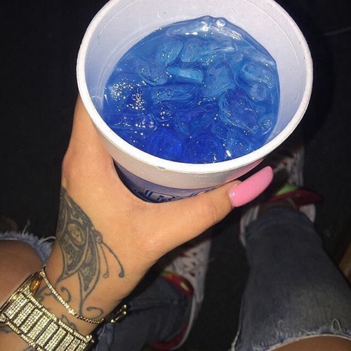 exentful:  relaxbabygvrl:  Relaxbabygvrl.tumblr.com  follow my glam page