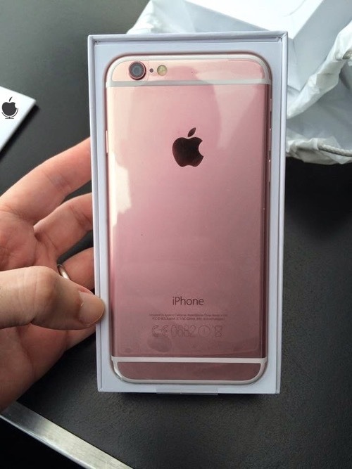 madsdrews:  Rosegold 🙌🏼🙌🏼🙌🏼 /not my photo. 
