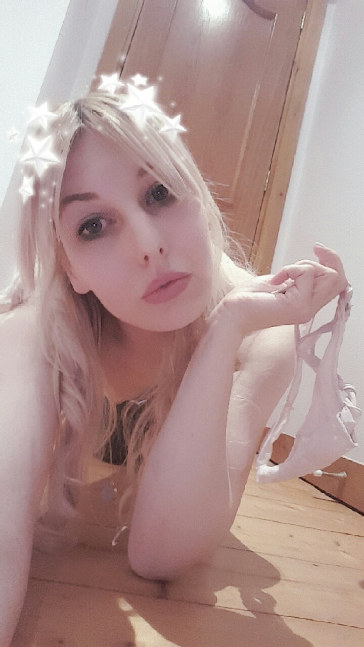 la-loup:  Nymph