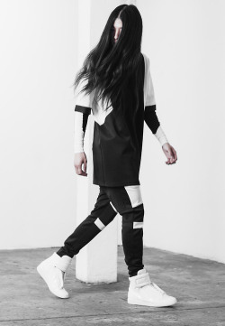 blvck-zoid:  Follow BLVCK-ZOID for fashion