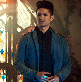 catchmyheart:   Magnus Bane (29/∞)