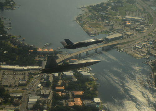 rocketumbl:  F-22A & F-35A 