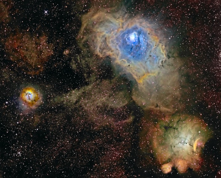 gravitationalbeauty:  Three Nebulae in Narrow Band   