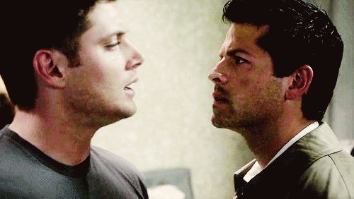 mishasminions:   “Cas, we’ve talked about this. Personal space”  THEY’VE TALKED ABOUT IT HEADCANON: DEAN WAS ENJOYING HIS “ME” TIME BY GETTING HIMSELF OFF NICE AND SLOW WHEN OUT OF NOWHERE, CAS POPS UP AND GOES, “DEAN, WHAT’S THE