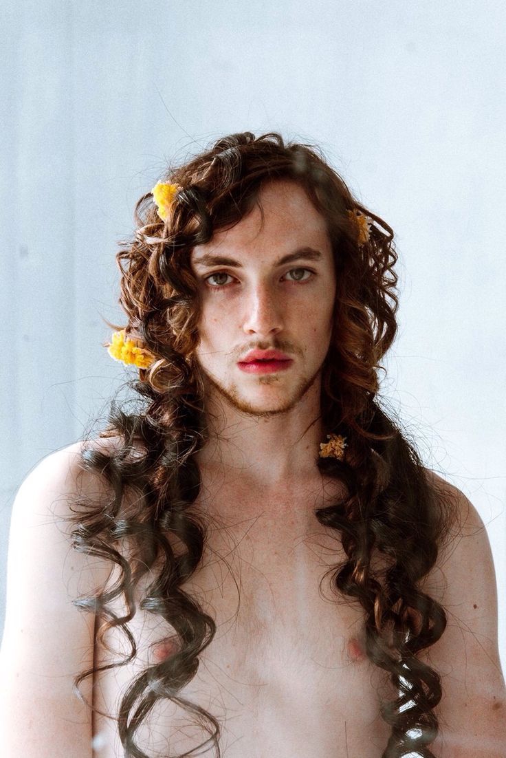 ohthentic:  thatqueerwandering-earthchild:  Dionysos  Oh