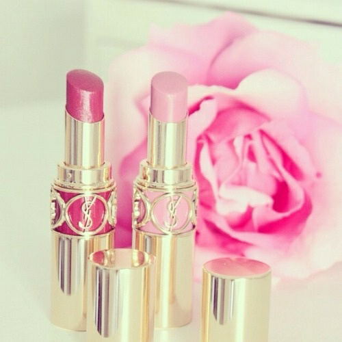 lipstick-and-luxury: ^