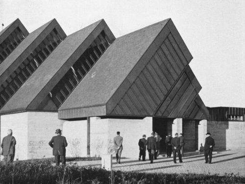 germanpostwarmodern: Reformed Church (1959-61) in Effretikon, Switzerland, by Ernst Gisel