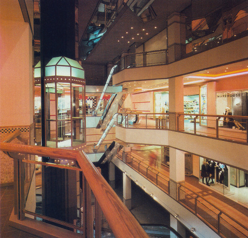 popularsizes:Plaza Shopping Centre, Oxford Street, London, 1987