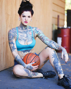 Allgrownsup:  Hot And Sexy Inked Girls Only - Http://Allgrownsup.tumblr.com #Inked