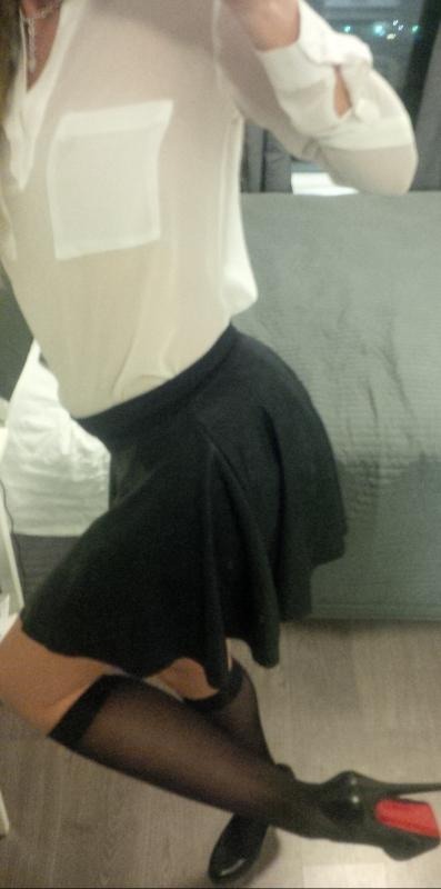 katietoosweet:  sexy #schoolgirl with #redbottom #stilettos
