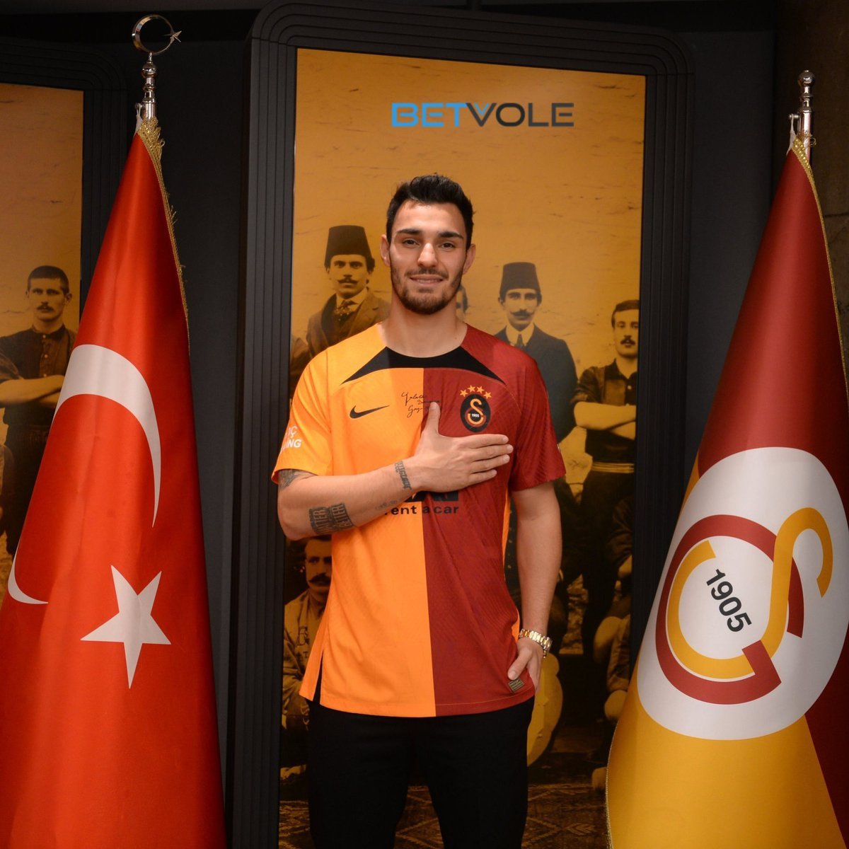 Galatasaray’da ilk...