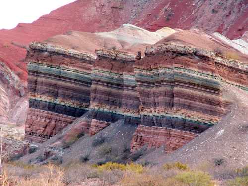 nigg-cure:hiclyd:argentravelSedimentary rocks are where its at yo