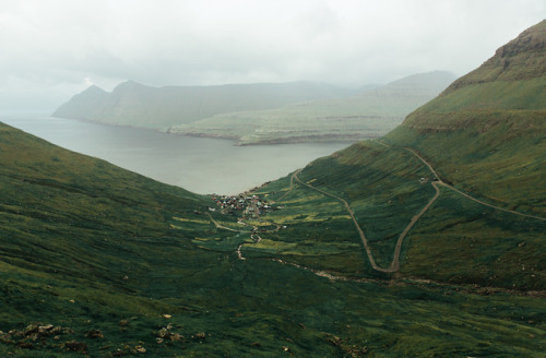 samhorine:island vibes - exploring the faroes