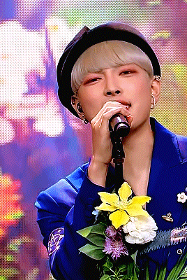 Hongjoong Celebrate 210304