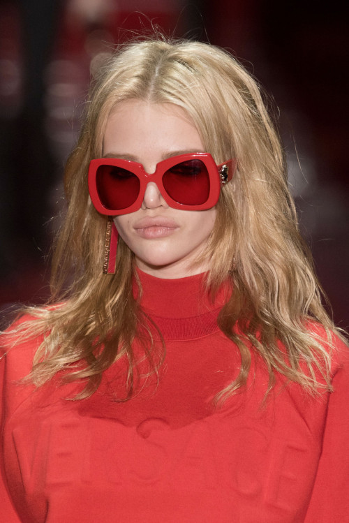 unes23:Stella Lucia at Versace FW15